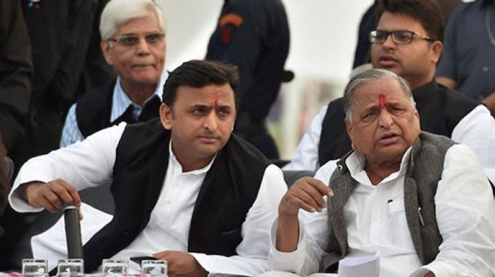 Samajwadi Party to split? 'Mulayam Singh Yadav could declare party split' say sources Samajwadi Party to split? 'Mulayam Singh Yadav could declare party split' say sources