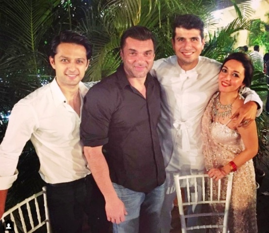 Industry friends Mehul and Vatsal also wished the couple the best of luck for their future. On Instagram, Vatsal Sheth wrote: 