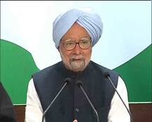 Former Prime Minister Manmohan Singh releases Congress poll manifesto for Punjab