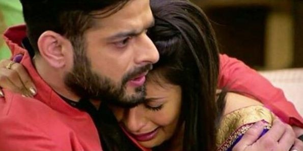 YEH HAI MOHABBATEIN: OHH NO! Bad News for Bhalla family, Pihu to go in STATE OF SHOCK YEH HAI MOHABBATEIN: OHH NO! Bad News for Bhalla family, Pihu to go in STATE OF SHOCK