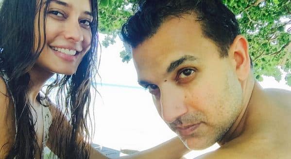 WOW! Lisa Haydon is PREGNANT WOW! Lisa Haydon is PREGNANT
