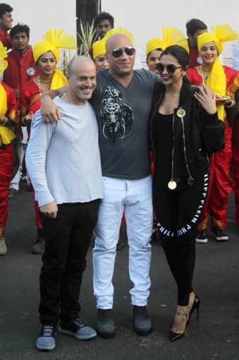 The actors, along with other members of the film's cast and crew, have been on an extensive worldwide promotional spree to promote the film. They visited London and Mexico before coming to India. (IMAGE: SOLARIS)