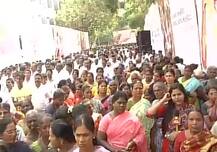 Jallikattu Row: 28 arrested for defying ban, DMK to hold state-wide stir against Centre today