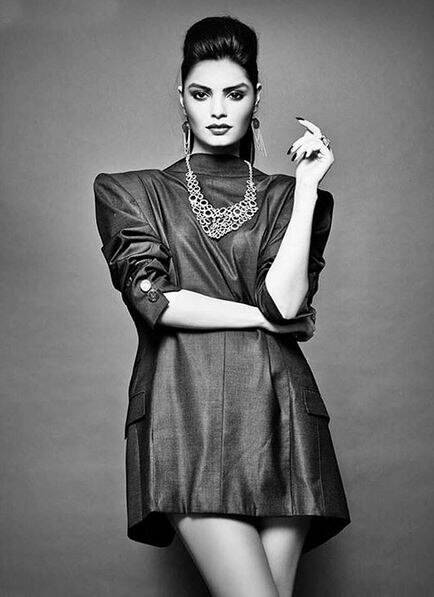 Bollywood actress Sonali Raut who got popular with the controversial show Bigg Boss season 8 was seen recently in movie Great Grand Masti and has shared a picture of her where we can witness an amazing transformation. 