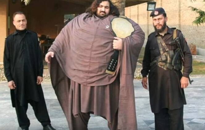 Hayat's daily diet includes 36 eggs, 7 pounds of meat and 5 litres of milk. (PIC/ The Buzz (YouTube)