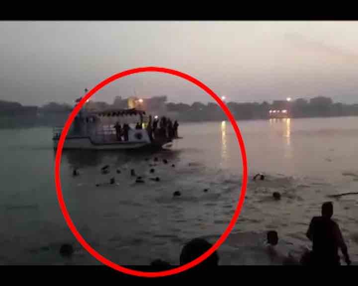 Patna boat tragedy: Modi announces ex-gratia; Search & rescue operations by NDRF teams underway Patna boat tragedy: Modi announces ex-gratia; Search & rescue operations by NDRF teams underway