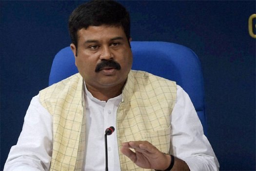 Raids on gas agency of Oil Minister Dharmendra Pradhan's brother Raids on gas agency of Oil Minister Dharmendra Pradhan's brother