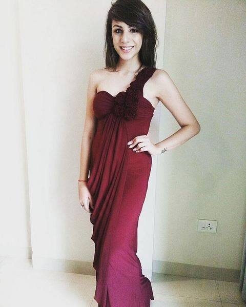 She also talked about her friendship with Manveer which grabbed eyes of other mates in the house. Well, contestants said that it is not natural and they are doing it to survive in the show. Nitibha denies it and said that she had not been friends to other in the starting weeks and their friendship was natural and grew with the time. (IMAGE: INSTAGRAM/NITIBHA KAUL)