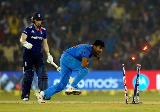 LIVE SCORE IND v ENG 2nd ODI: India win a last over thriller, take the series 2-0 LIVE SCORE IND v ENG 2nd ODI: India win a last over thriller, take the series 2-0