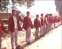 Nasha mukt state: In support of addiction-free Bihar, people form human chain