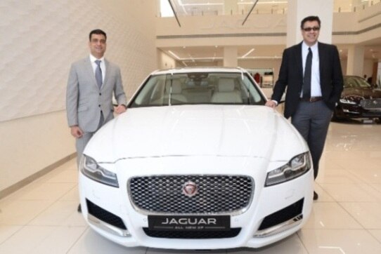 Jaguar Land Rover India expands its network, inaugurates 3S dealership facility in Noida Jaguar Land Rover India expands its network, inaugurates 3S dealership facility in Noida