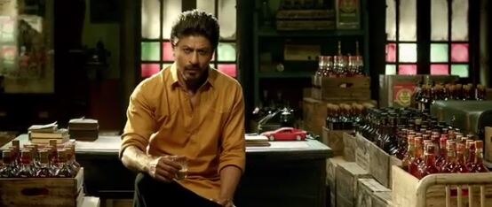 SRK takes AbRam's help to promote 'Raees' SRK takes AbRam's help to promote 'Raees'