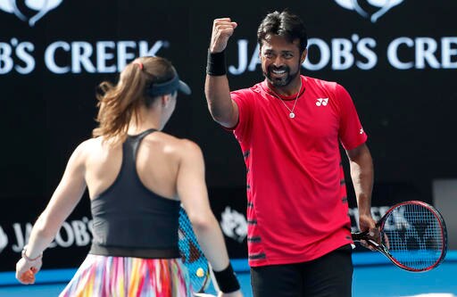 Leander Paes-Martina Hingis enter Australian Open quarters Leander Paes-Martina Hingis enter Australian Open quarters