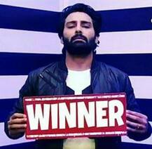 Bigg Boss 10 WINNER Manveer Gurjar’s PRICELESS Moment with Trophy