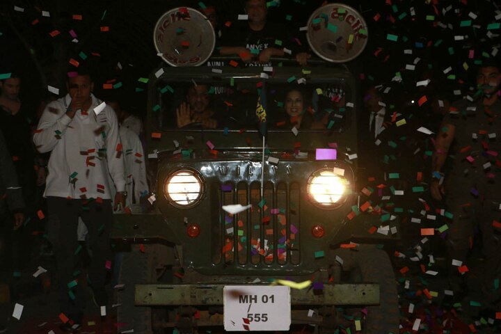 As Raees mints more than 93 crore at Box Office, Team Raees celebrates love and appreciation of audiences by holding a grand bash (All pictures: Solaris)