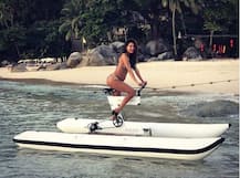 Bollywood Actress Lisa Haydon FLAUNTS Her BABY-BUMP In BIKINI