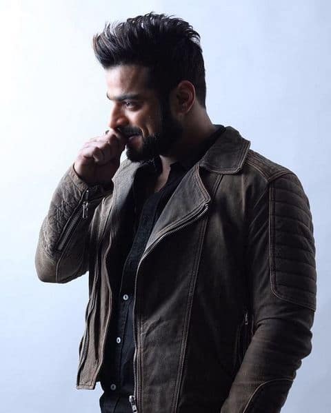 Karan plays the role of ‘Raman Bhalla’ in Star Plus show Yeh Hai Mohabbatein! (Image Courtesy - Instagram/Karan9198)