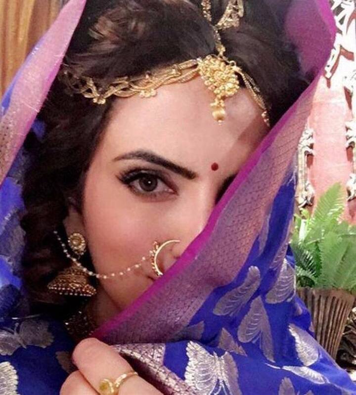 Star Plus show ‘Chandra Nandini’ actress Mansi Sharma aka Rani Avantika got engaged to Punjabi Singer Yuvraj Hans! (Image Courtesy - Mansisharma1603)