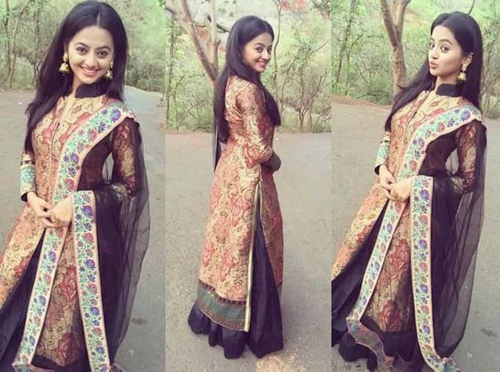 HELLY SHAH: I love teddies a lot and have almost 40 teddies in my room at ahmedabad house and almost 12-14 here in bombay with me and I have a huge craze for teddies (basically soft toys) I really feel nice and something good about them when I keep them in my room with me and arrange them in proper place. I just love them a lot! (Image Courtesy - Instagram)