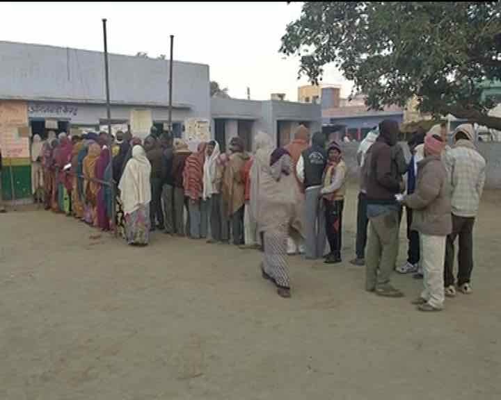 UP polls 2017: First phase of voting begins for state assembly elections UP polls 2017: First phase of voting begins for state assembly elections
