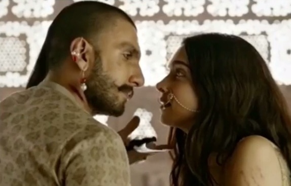 No scene between Ranveer, Deepika in 'Padmavati', claim makers No scene between Ranveer, Deepika in 'Padmavati', claim makers