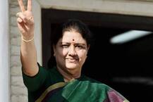 Sasikala Pushpa to meet EC seeking disqualification of Dinakaran, Sasikala Natarajan from contesting
