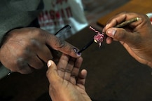 In Uttar Pradesh, the \'Gandhis of Lucknow\' confused over whom to vote