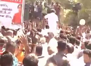 Panneerselvam removed from AIADMK,  Edapadi K.Palanisamy elected as new party leader