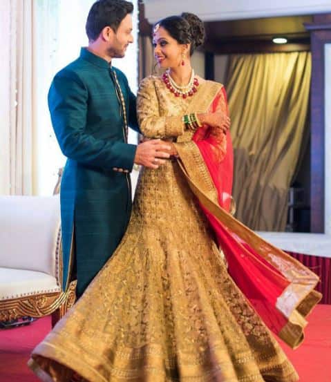 TV Actor Mugdha Chaphekar and Ravish Desai, who met on the set of 'Satrangi Sasural', tied the knot last year on December 14. (Picture credit: Instagram- mugdhachaphekar)