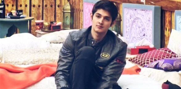 UNBELIEVABLE! Rohan Mehra EXPOSES Bigg Boss 10 makers UNBELIEVABLE! Rohan Mehra EXPOSES Bigg Boss 10 makers