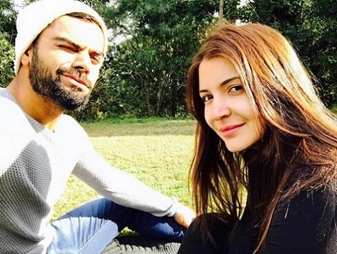 SHOCKING: Virat Kohli Removes his picture with Anushka Sharma on Twitter? SHOCKING: Virat Kohli Removes his picture with Anushka Sharma on Twitter?