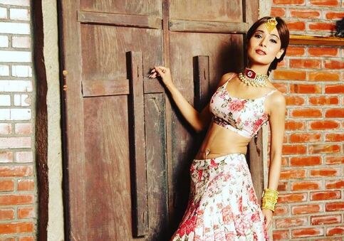 Sara Khan to play mentally disturbed in ‘Dil Boley Oberoi'  Sara Khan to play mentally disturbed in ‘Dil Boley Oberoi'