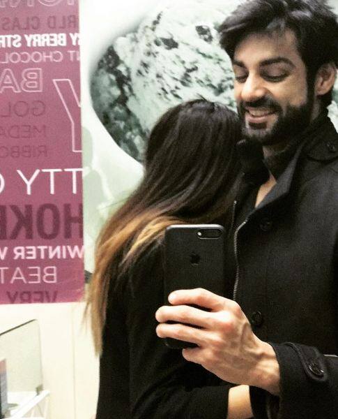 Jinita Sheth uploaded this picture on Instagram and wrote “This brat! ????????♀️???????????? #Valentine2017 #HesMyLobster ????” (Image Courtesy - Instagram/Jinitasheth)
