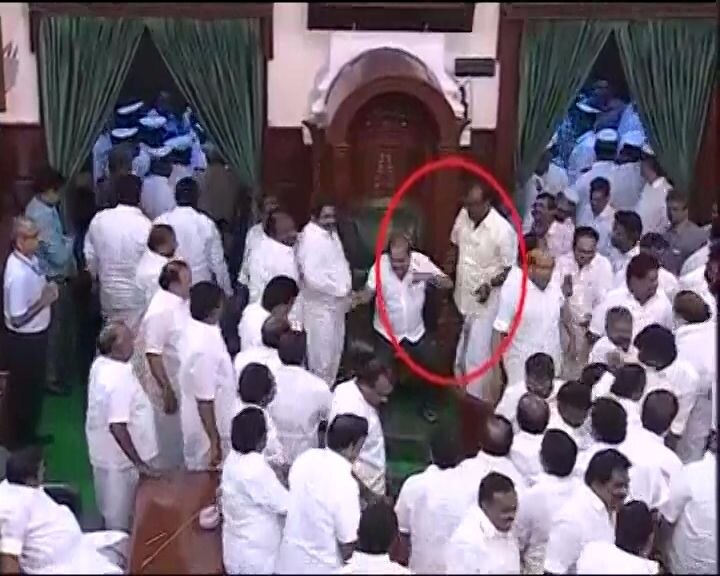 TN: Palaniswami passes floortest, 122 MLAs in vote in his favour in TN Assembly TN: Palaniswami passes floortest, 122 MLAs in vote in his favour in TN Assembly