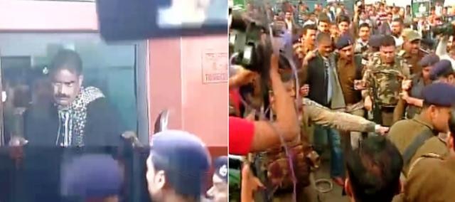 End of the road: Shahabuddin lands in Delhi, he will be taken to Tihar jail End of the road: Shahabuddin lands in Delhi, he will be taken to Tihar jail