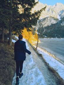 Sonam Kapoor\'s Holiday Pictures Are Heavenly!