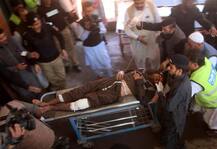 Taliban bombers attack court in Pakistan, 7 killed