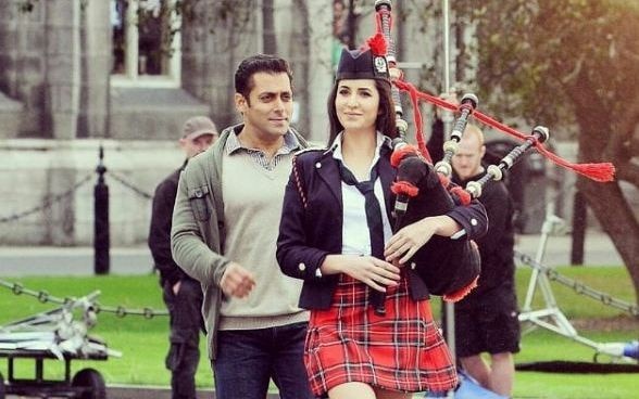 Salman Khan, Katrina Kaif's looks for 'Tiger Zinda Hai' revealed! Salman Khan, Katrina Kaif's looks for 'Tiger Zinda Hai' revealed!