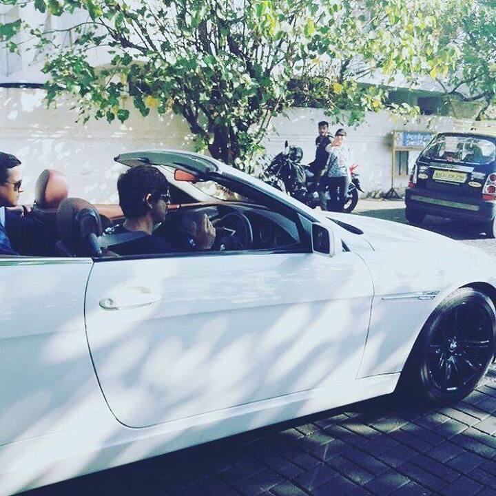 King Khan and son, AbRam grabbed eyeballs as they came out together for a long drive on Carter road, Bandra. 