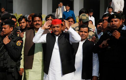 Samajwadi Party assets up by 200 per cent, AIADMK’s by 150 per cent between 2011-15: Samajwadi Party's assets up by upto 200%, AIADMK's by 150% : Report