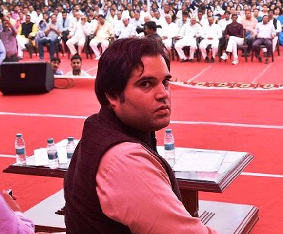 'I broke into tears' after reading Rohit Vemula's suicide letter: Varun Gandhi 'I broke into tears' after reading Rohit Vemula's suicide letter: Varun Gandhi