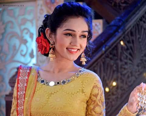 TANYA SHARMA: Take a look at Shiva’s attire for a second, Lord Shiva always stayed away from wealth. You’re missing out on nothing in life if you’re not attached to wealth and materialistic things. Because materialistic happiness is temporary. You need to find your happiness in events and experiences, and not things. He is clear explains me that materialistic happiness never stays for long.