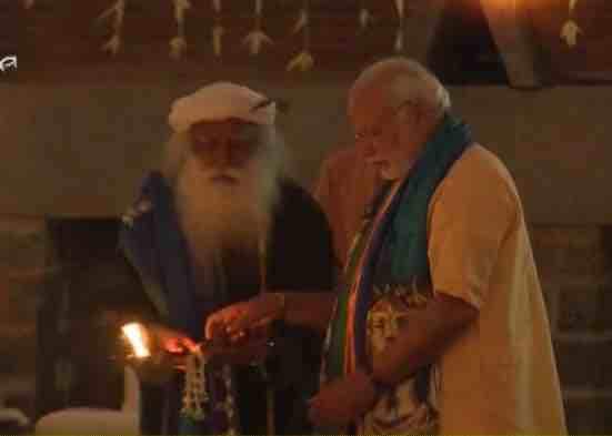 Before unveiling the giant 'Adiyogi' bust, Modi lighted the 