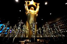 Academy issues apology over Oscar best picture gaffe