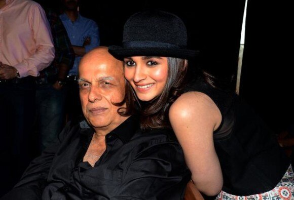 Mahesh Bhatt gets death threats, UP police detain one suspect Mahesh Bhatt gets death threats, UP police detain one suspect