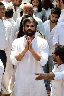 Sunil Shetty’s Father Passes Away, Bollywood Pays Respect 