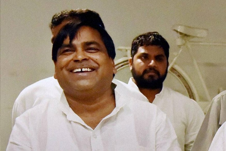 Non-bailable warrant issued against rape accused Gayatri Prajapati Non-bailable warrant issued against rape accused Gayatri Prajapati