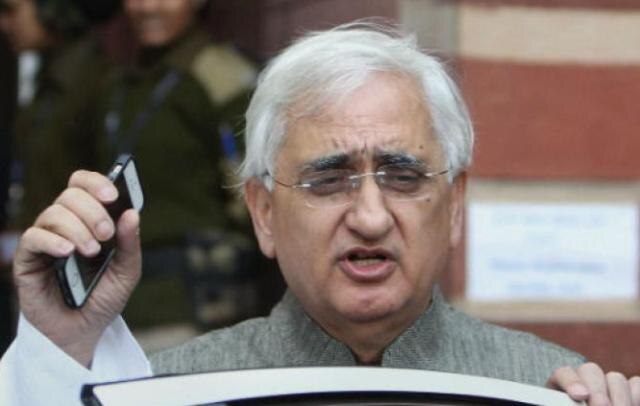 Salman Khurshid duped of Rs 59,000 while trying to buy puppies online Salman Khurshid duped of Rs 59,000 while trying to buy puppies online