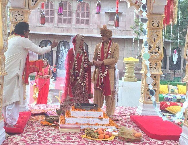 Naira-Karthik took wedding ‘pheras’ in the presence of their families. (Image Courtesy - Indiaforums)