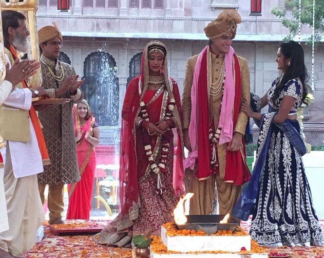 They will go to Singapore for the romantic trip.  (Image Courtesy - Indiaforums)